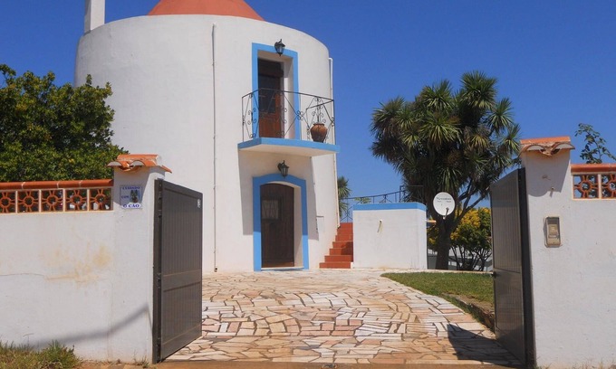 Cercal House | Holiday house Cercal do Alentejo for 1 - 6 persons with 3 bedrooms - Holiday home