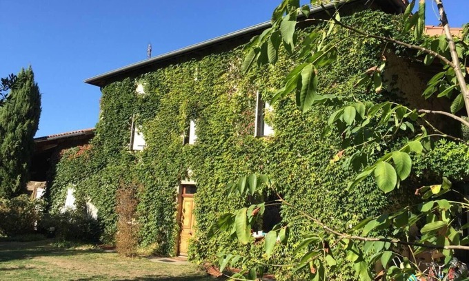 Anneyron House | Holiday house Anneyron for 1 - 12 persons with 6 bedrooms - Holiday house