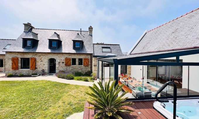 Brignogan-Plage House | Holiday house Brignogan Plage for 1 - 6 persons with 3 bedrooms - Holiday home