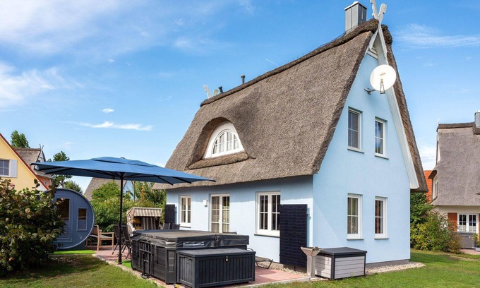 Hohenkirchen House | Holiday house Beckerwitz for 1 - 4 persons with 2 bedrooms - Holiday house