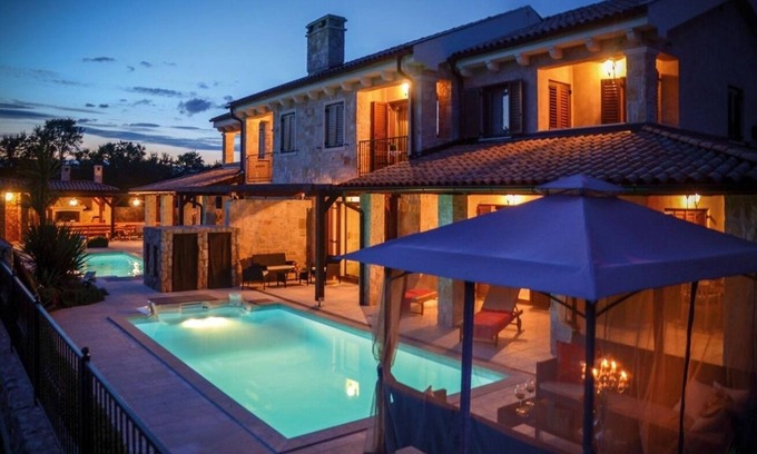 Porat House | Holiday house Berna - pool house: - Malinska, Island Krk, Croatia