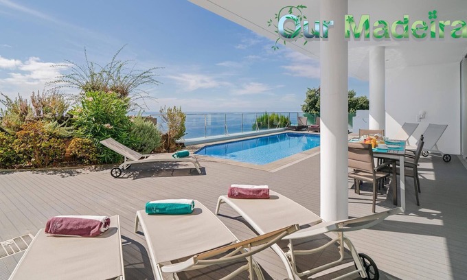 Garajau House | Holiday house Caniço for 1 - 8 persons with 4 bedrooms - Holiday home
