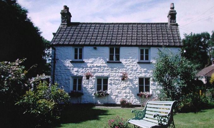 Chepstow House | Holiday house Catbrook for 1 - 6 persons with 4 bedrooms - Holiday house