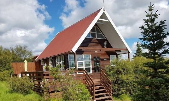 Borgarnes House | Holiday house Hvanneyri for 1 - 6 persons with 3 bedrooms - Holiday home