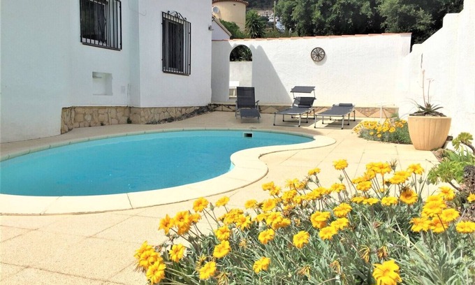 El Mas Fumats House | Holiday house in a quiet location, sea view, private pool, near the beach