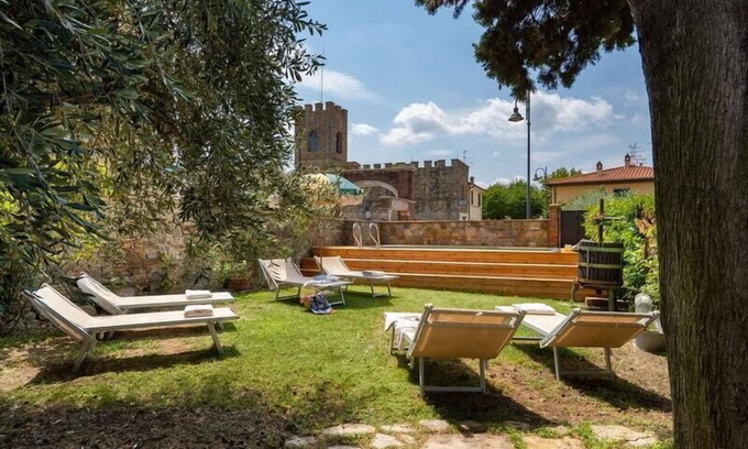 Pergine Valdarno House | Holiday house Pergine Valdarno for 1 - 6 persons with 3 bedrooms - Holiday home