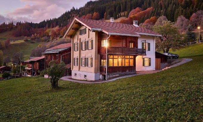 Klosters-Serneus House | Holiday house Klosters for 1 - 12 persons with 6 bedrooms - Holiday house