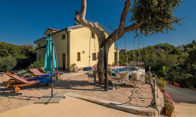 Gabonjin House | Holiday house Malinska for 1 - 8 persons with 4 bedrooms - Holiday home