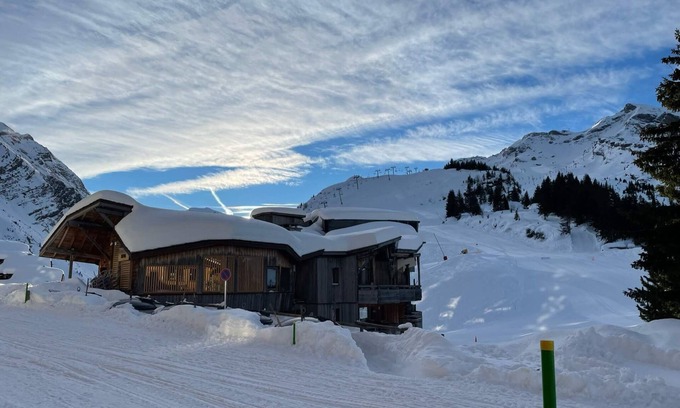 Les Prodains House | Holiday house Morzine for 1 - 10 persons with 3 bedrooms - Twin house