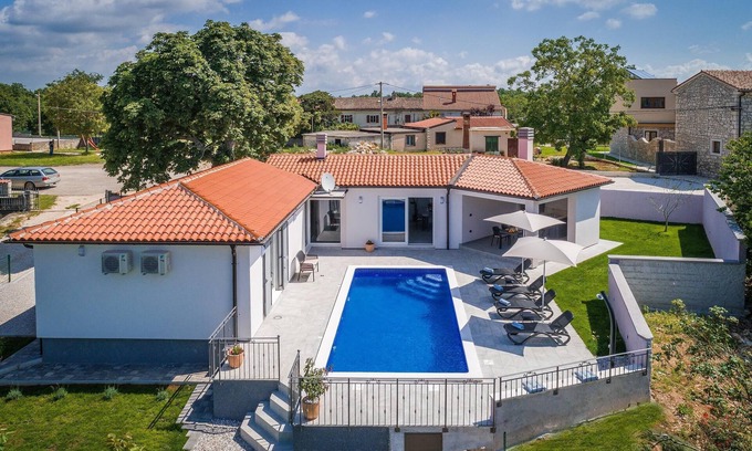 Orbanici House | Holiday house NaNa with private pool