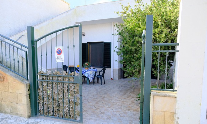 Torre Lapillo Ski Chalet | Holiday house on the beach with parking space m239