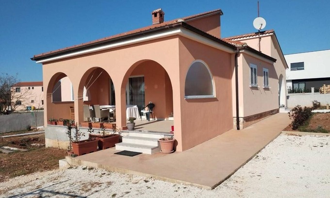 Skatari House | Holiday house Pula for 1 - 4 persons with 2 bedrooms - Holiday home