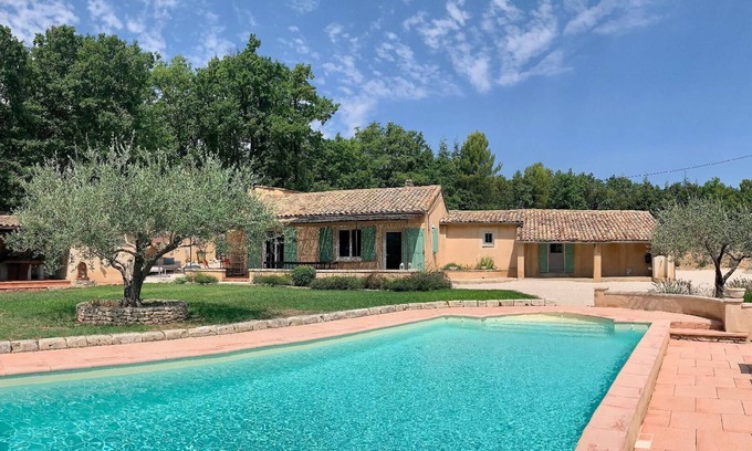 Saignon House | Holiday house Saignon for 4 - 8 persons with 5 bedrooms - Holiday house