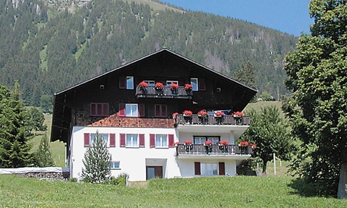 Soerenberg House | Holiday house Sörenberg for 1 - 6 persons with 3 bedrooms - Holiday home