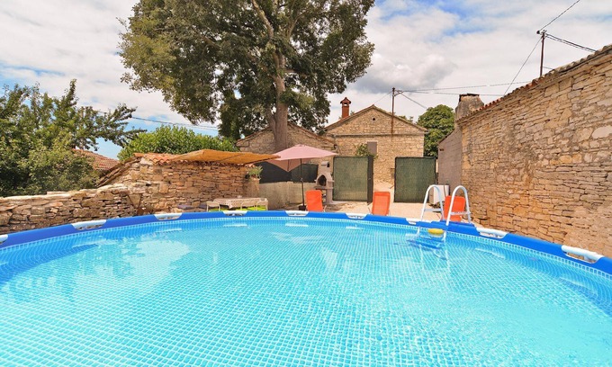 Smoljanci House | Holiday house Svetvinčenat for 1 - 6 persons with 3 bedrooms - Holiday home