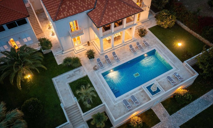 Trsteno House | Holiday house Trsteno for 1 - 12 persons with 6 bedrooms - Holiday house
