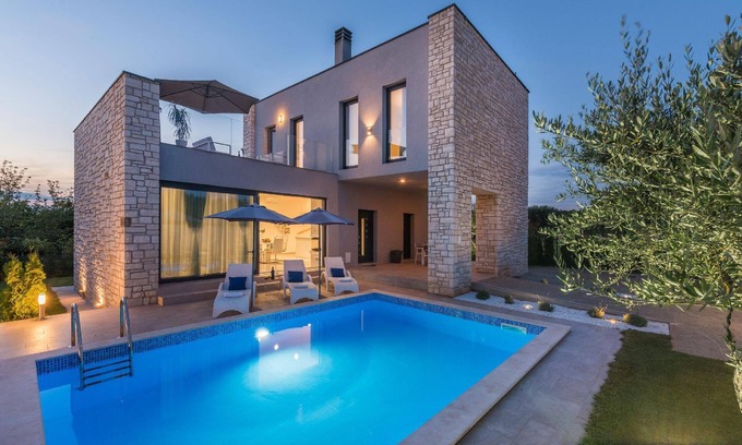 Babici House | Holiday house Umag for 1 - 6 persons with 2 bedrooms - Holiday house
