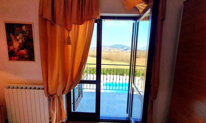 Pazin House | Holiday house with outdoor pool, balcony and close to the beach