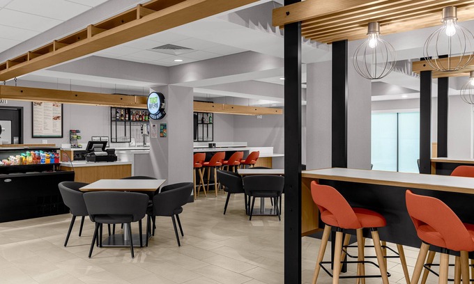 Cleveland Hotel | Holiday Inn Cleveland by IHG