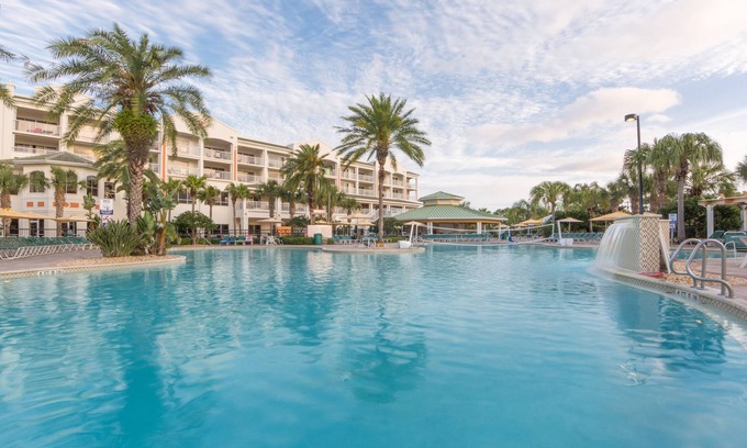 Port Canaveral Hotel | Holiday Inn Club Vacations Cape Canaveral Beach Resort by IHG