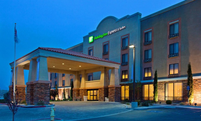Twentynine Palms Hotel | Holiday Inn Express Hotel & Suites Twentynine Palms by IHG