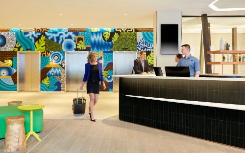 Adelaide Central Business District Hotel | Holiday Inn Express Adelaide City Centre by IHG