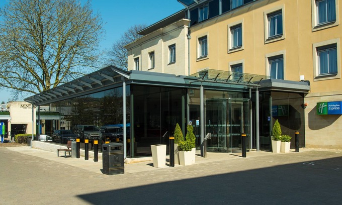 Bath Hotel | Holiday Inn Express Bath by IHG