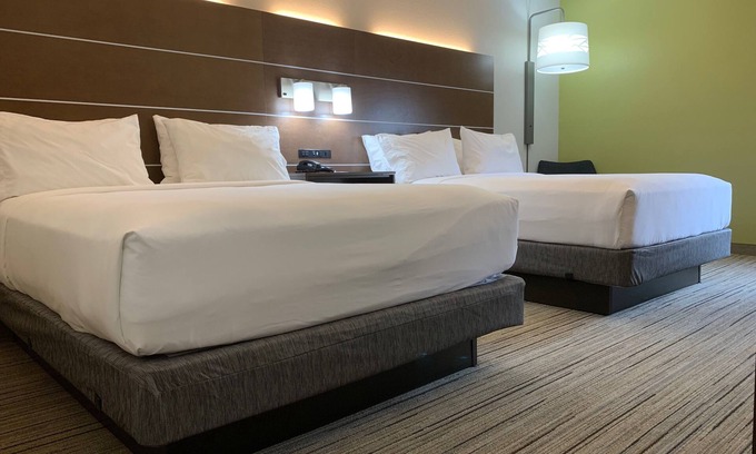 Hillsborough Hotel | Holiday Inn Express Hillsborough by IHG