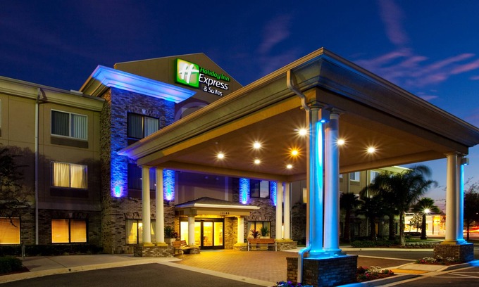 Northside Hotel | Holiday Inn Express Jacksonville - Blount Island by IHG