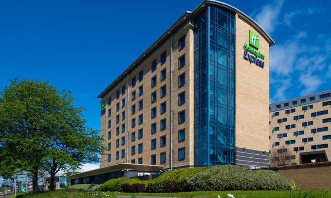 Leeds Hotel | Holiday Inn Express Leeds City Centre by IHG