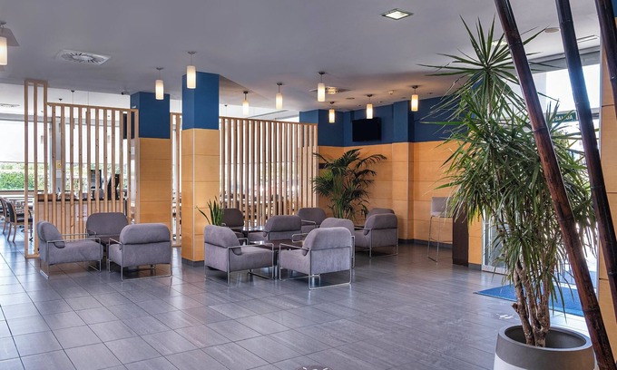 Churriana Hotel | Holiday Inn Express Malaga Airport by IHG
