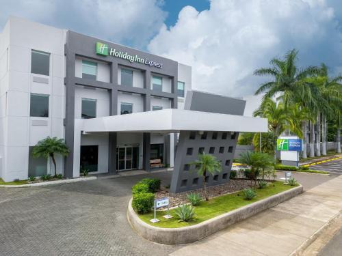 Santa Ana Hotel | Holiday Inn Express San Jose Forum by IHG