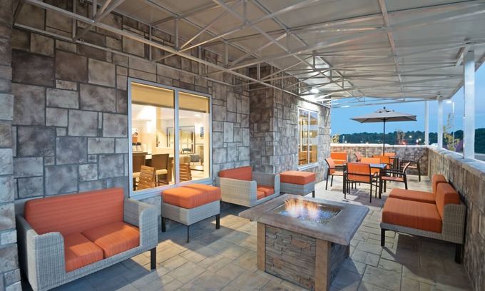 Hot Springs Hotel | Holiday Inn Express & Suites Hot Springs by IHG