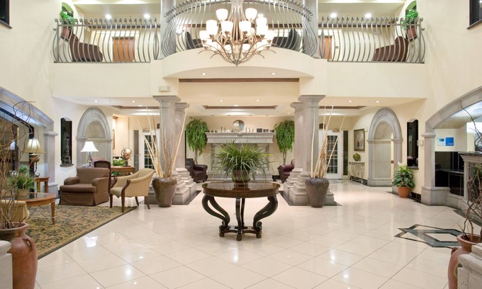 Limberlost Hotel | Holiday Inn Express & Suites Tucson Mall by IHG