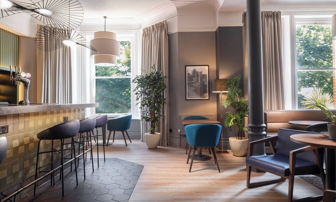 Rushmoor District Hotel | Holiday Inn Farnborough by IHG