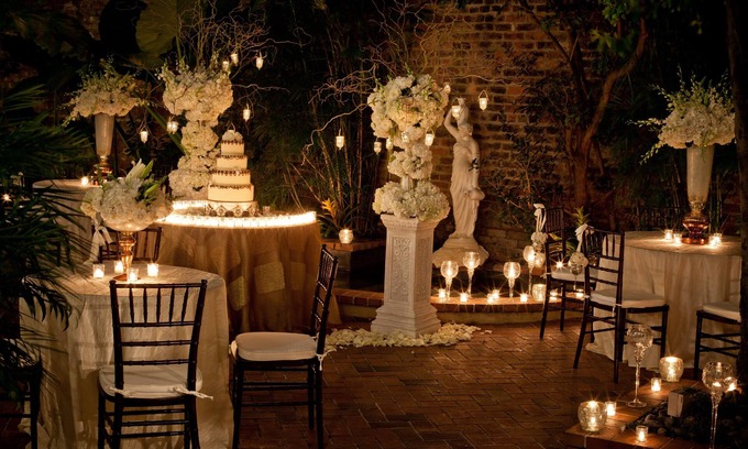 French Quarter Hotel | Holiday Inn FRENCH QUARTER-CHATEAU LEMOYNE by IHG