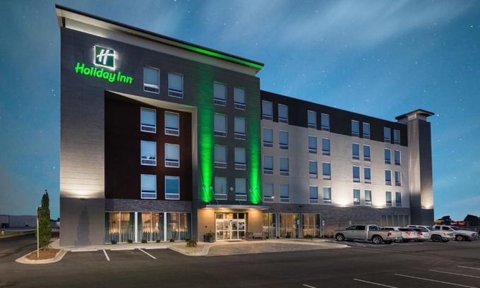 Greenville - Spartanburg Hotel | Holiday Inn Greenville - Woodruff Road by IHG