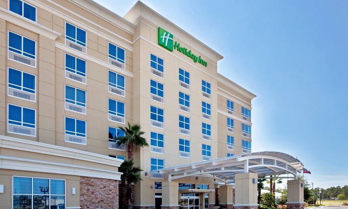 Gulfport Hotel | Holiday Inn Gulfport Airport by IHG