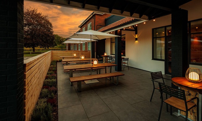 High Wycombe Hotel | Holiday Inn High Wycombe M40, Jct. 4 by IHG