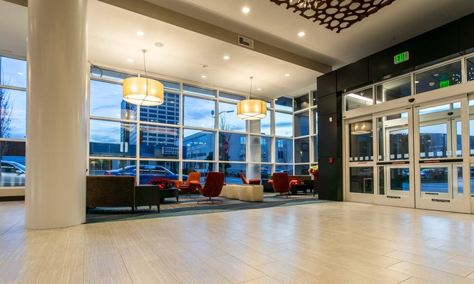 Downtown Chattanooga Hotel | Holiday Inn Hotel & Suites Chattanooga Downtown by IHG
