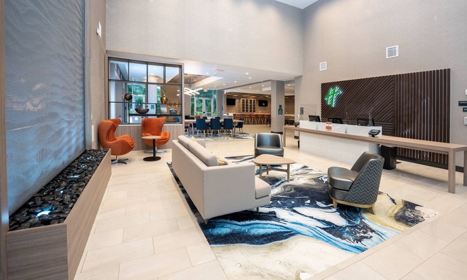 Houston Hotel | Holiday Inn NW Houston Beltway 8 by IHG