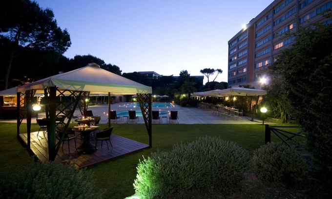Zona XL Magliana Vecchia Hotel | Holiday Inn Rome- Eur Parco Dei Medici by IHG