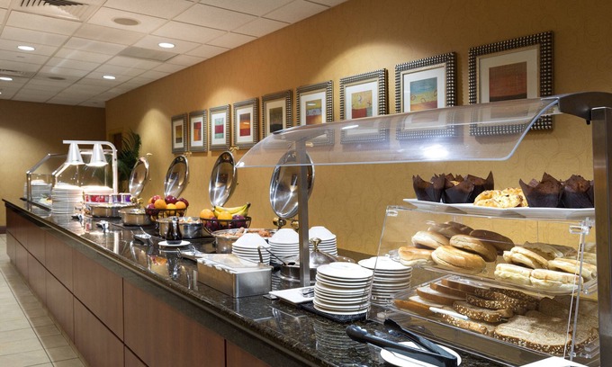 Downtown Sacramento Hotel | Holiday Inn Sacramento Downtown-Arena by IHG