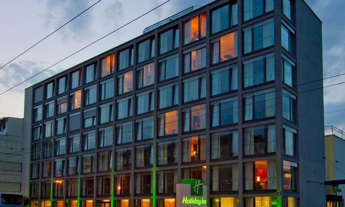 Schallmoos Hotel | Holiday Inn Salzburg City by IHG