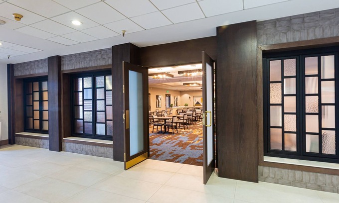 San Jose Hotel | Holiday Inn San Jose - Silicon Valley by IHG
