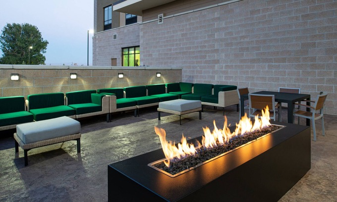 Idaho Falls Hotel | Holiday Inn & Suites Idaho Falls by IHG