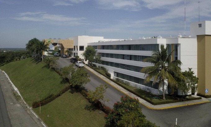 Centro Hotel | Holiday Inn Villahermosa Aeropuerto by IHG