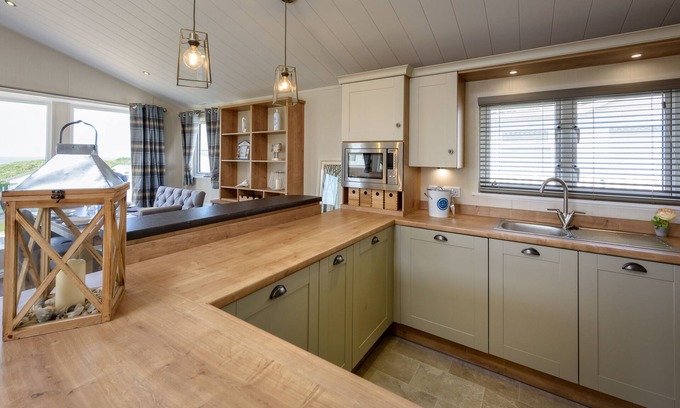 Nefyn House | Holiday Lodge in Nefyn, private access to beach with fantastic sea views