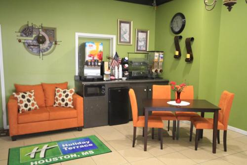 Houston Hotel | Holiday Terrace Motel