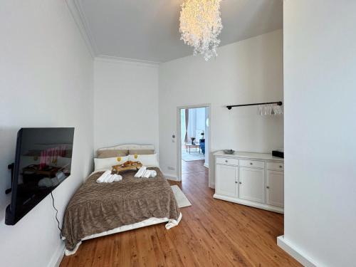 Pankow Apartment | HolidayHome Apartments l Luxury Prvate Room in BER-Prenzlauer Berg